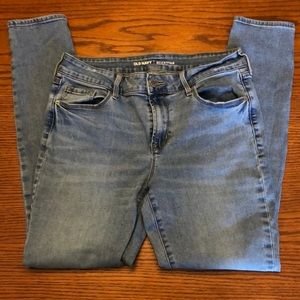 Old Navy Light Wash Skinny Jeans